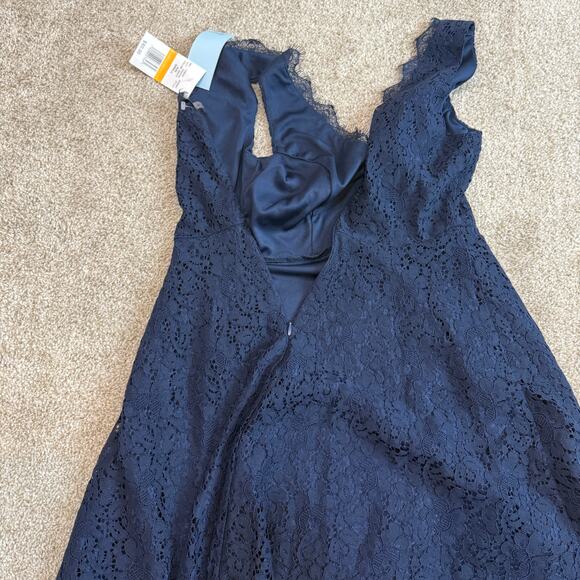 Soprano small lace overlay v neck fit and flare dress D4 2418 - Picture 7 of 13